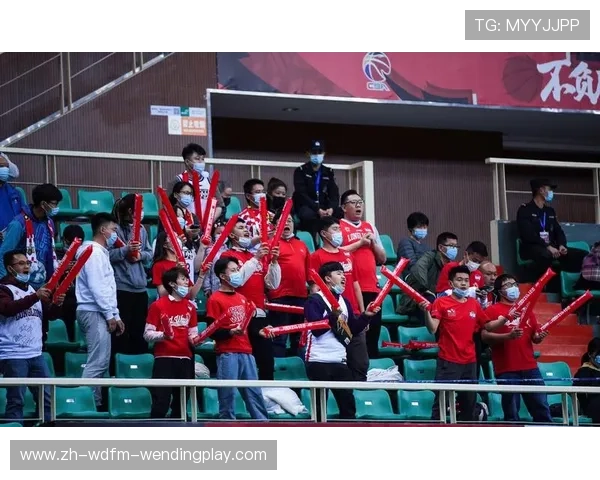 青训秘笈与转会博弈 CBA与足球江湖中的生存法则与竞争策略